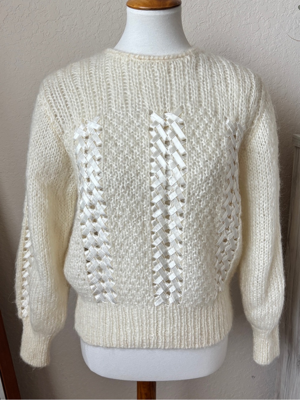 Vintage Ivory Chunky Knit Wool Sweater Satin Ribbon Lattice Cottagecore Small